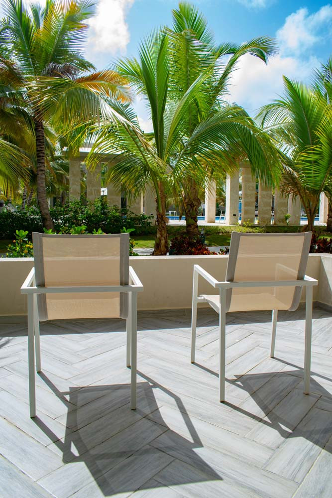 Chairs on the balcony at Beach Apartamentos at Playa Palmera